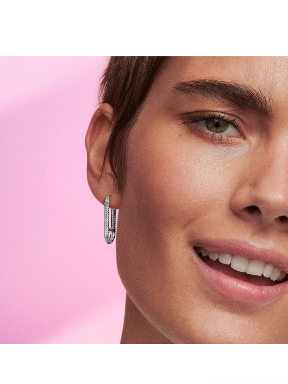 Pandora ME
Extended Pavé Link
Single Earring